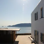 Iria's House בית נופש Merchia Beach