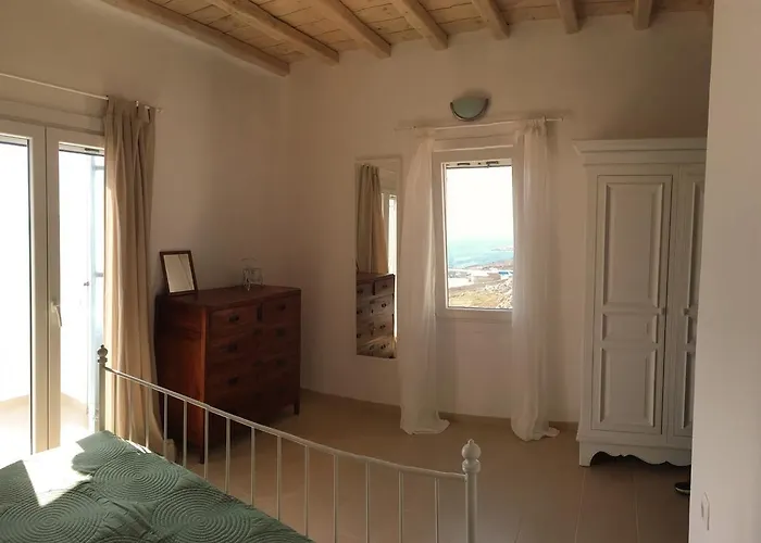 Iria's House * Merchia Beach