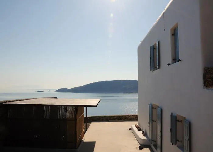 Iria's House 펜션 Merchia Beach